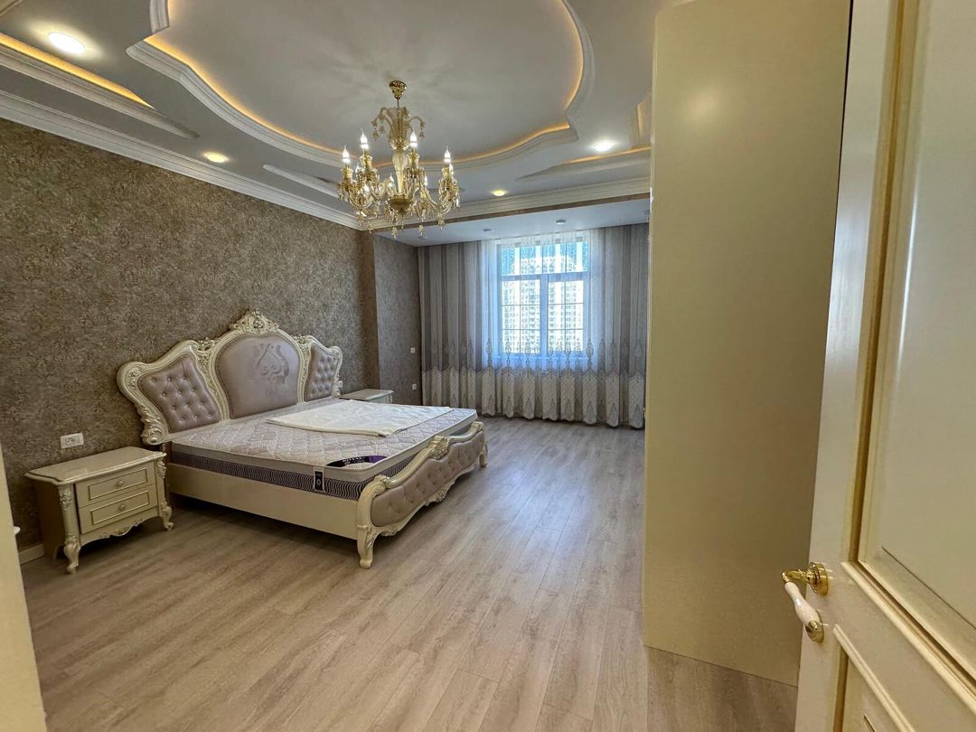 4-otaqlı yeni tikili kirayə verilir, Elmlər m., 200 m² — Mənzil, Bakı (6)