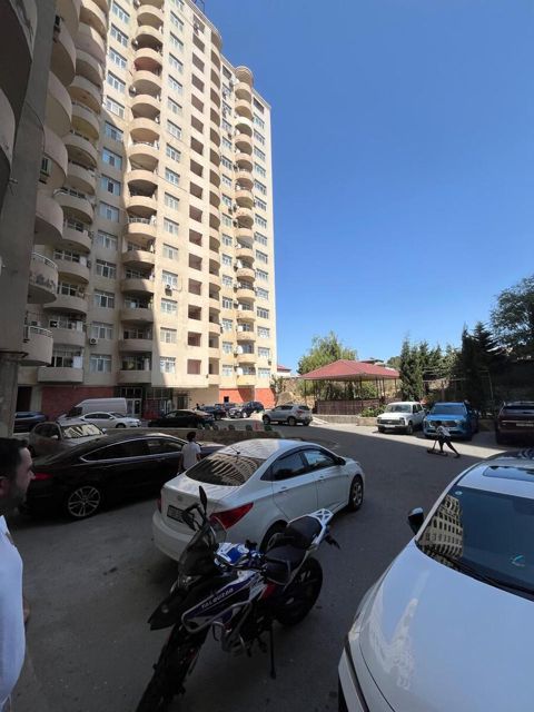 Satılır 3 otaqlı yeni tikili 82 m² — Bakı