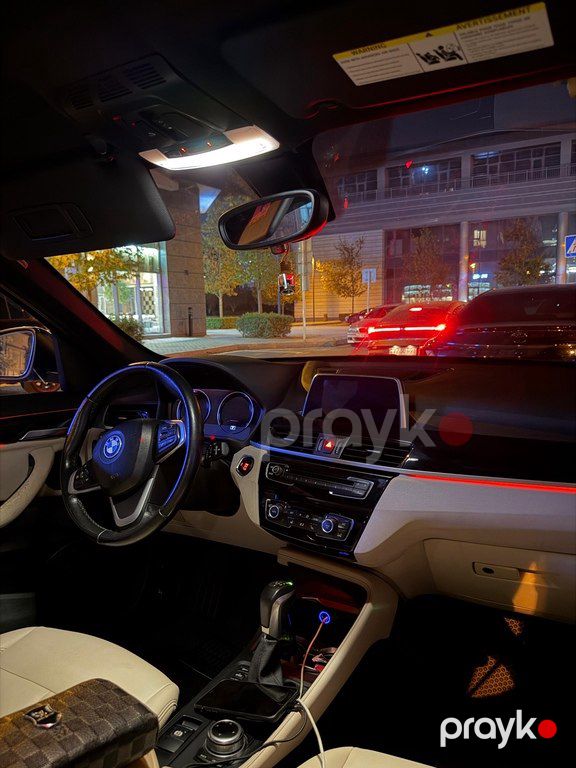 BMW X1, 2.0 L, 2018 il, 93 600 km — Avtomobillər, Bakı (11)