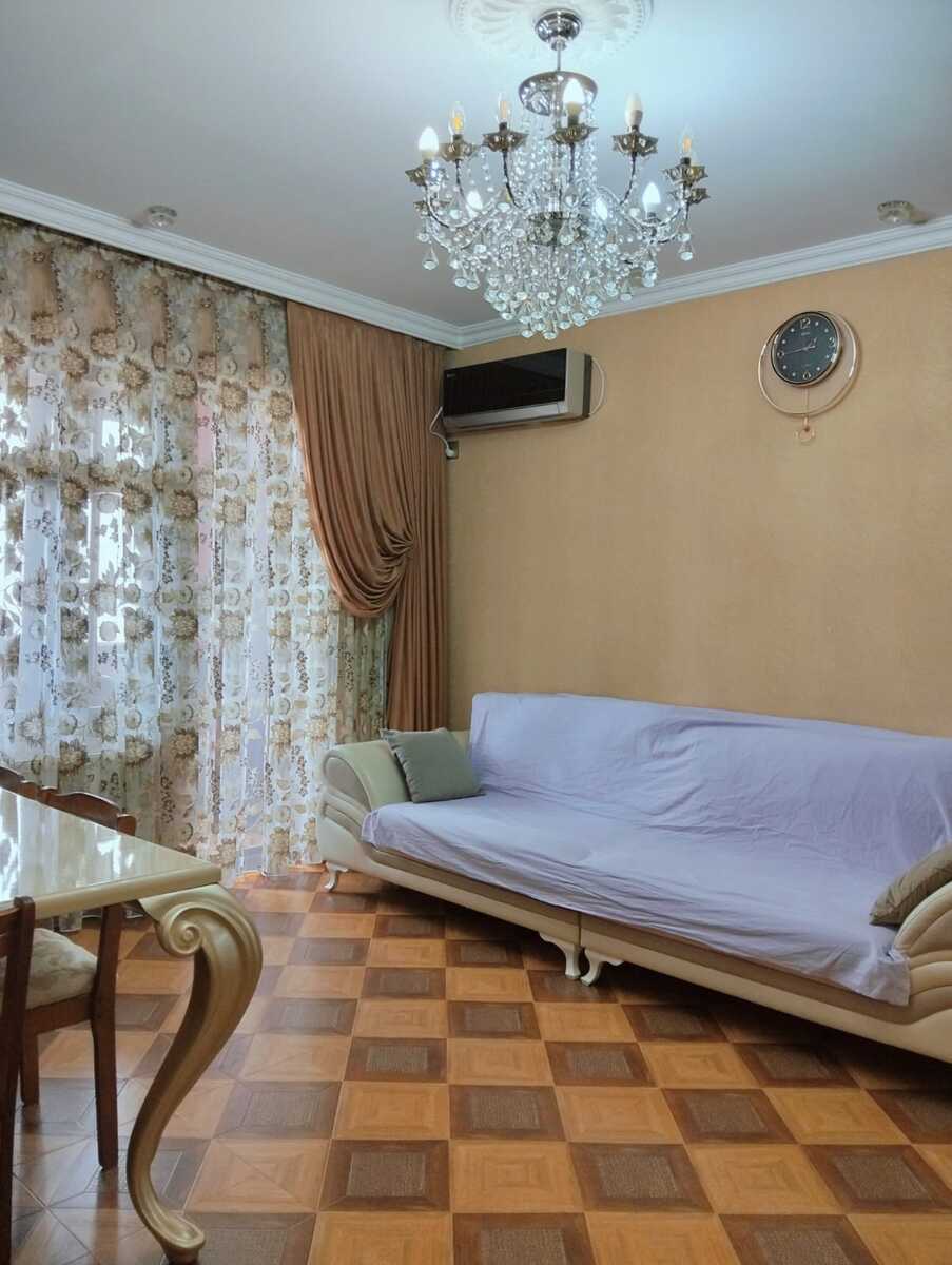 Satılır 4 otaqlı köhnə tikili 100 m² — Mənzil, Bakı (2)
