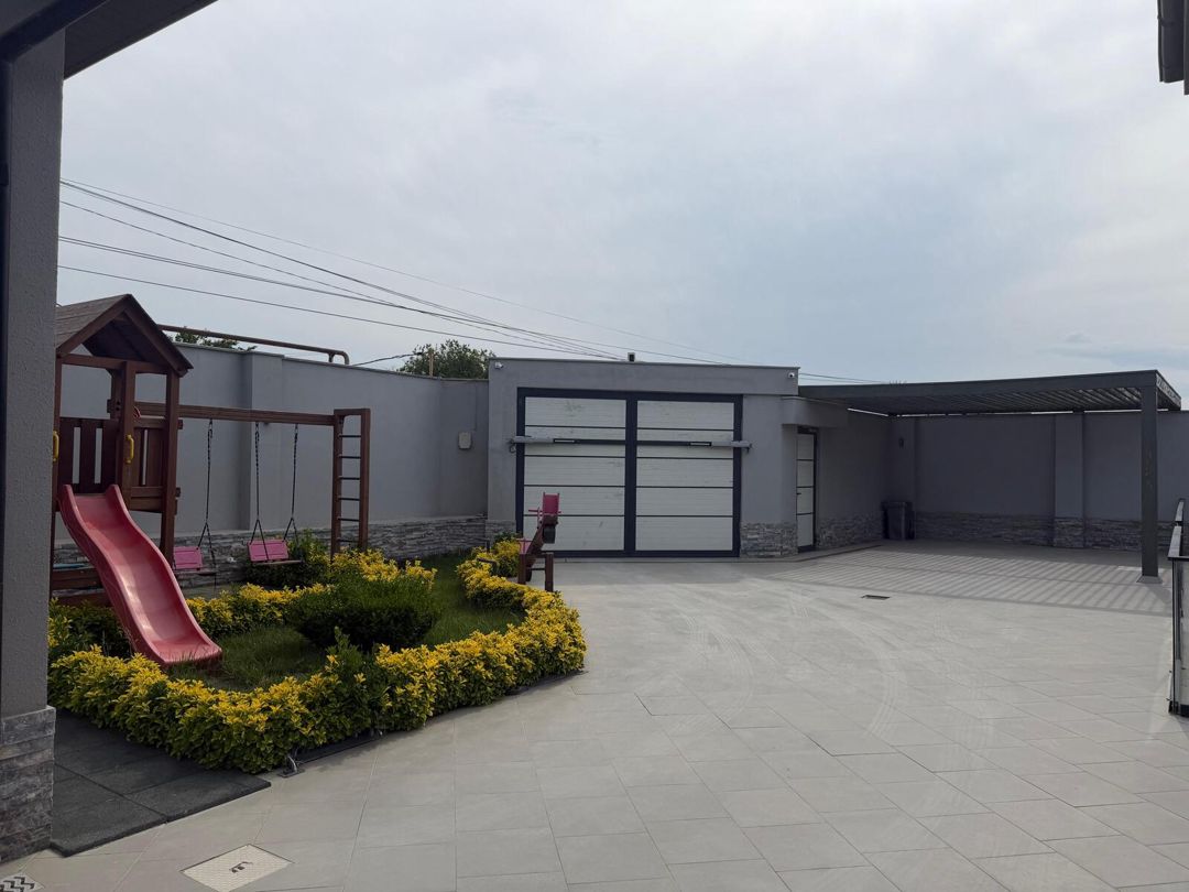 Satılır 5 otaqlı həyət evi/bağ evi 400 m² — Ev, villa, Bakı (9)
