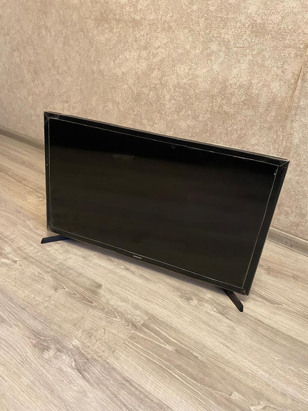 Samsung LED Televizor – UE32J4000AK Xüsusiyyətlər: - Ekran: 32 düym — Televizorlar, Bakı