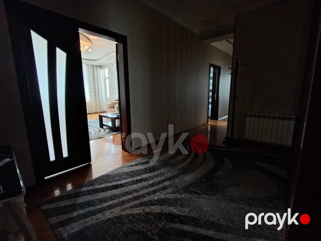 İcarəyə verilir 3 otaqlı yeni tikili 140 m² — Mənzil, Bakı (10)