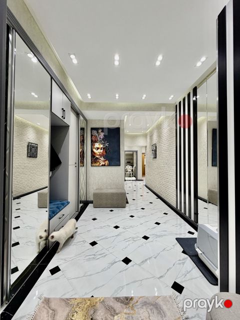 Satılır 3 otaqlı yeni tikili 118 m²