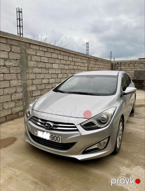 Hyundai i40, 1.7 L, 2012 il, 246 000 km