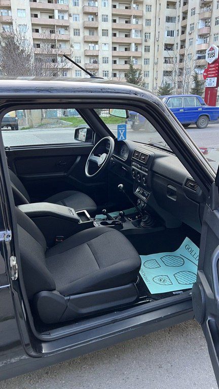 Lada (VAZ) Niva, 1.7 L, 2023 il, 24 000 km — Avtomobillər, Bakı (9)