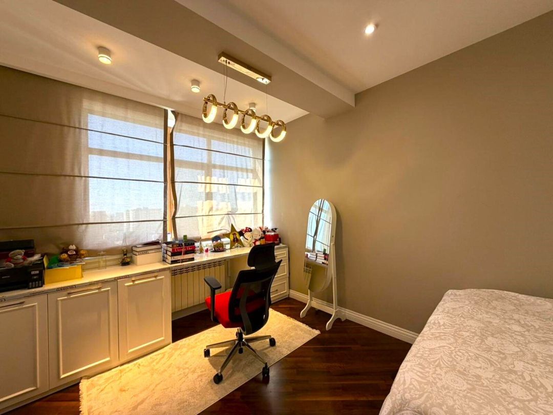 Satılır 5 otaqlı yeni tikili 245 m² — Mənzil, Bakı (9)