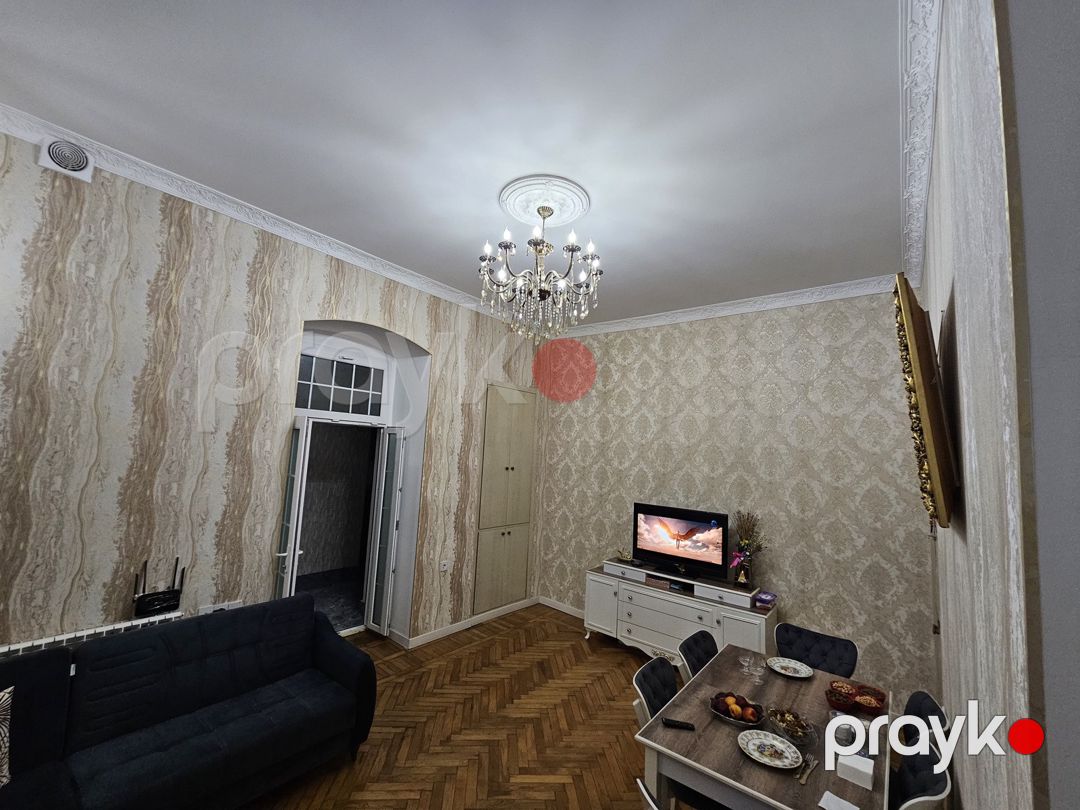 Satılır 5 otaqlı köhnə tikili 140 m² — Mənzil, Bakı (5)