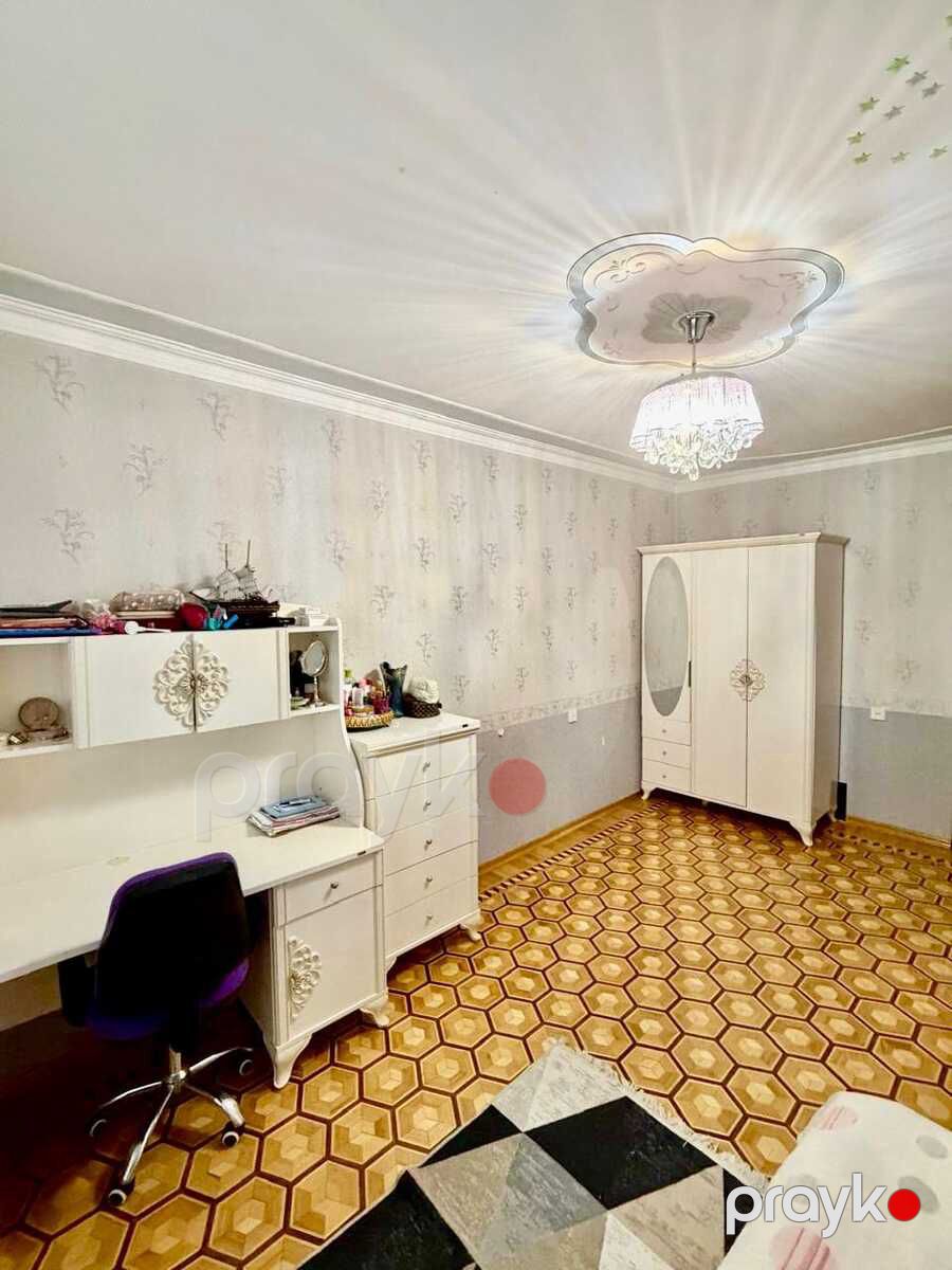 Satılır 4 otaqlı köhnə tikili 120 m² — Mənzil, Bakı (7)