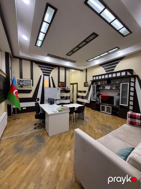 İcarəyə verilir 6 otaqlı ofis 220 m² — Bakı