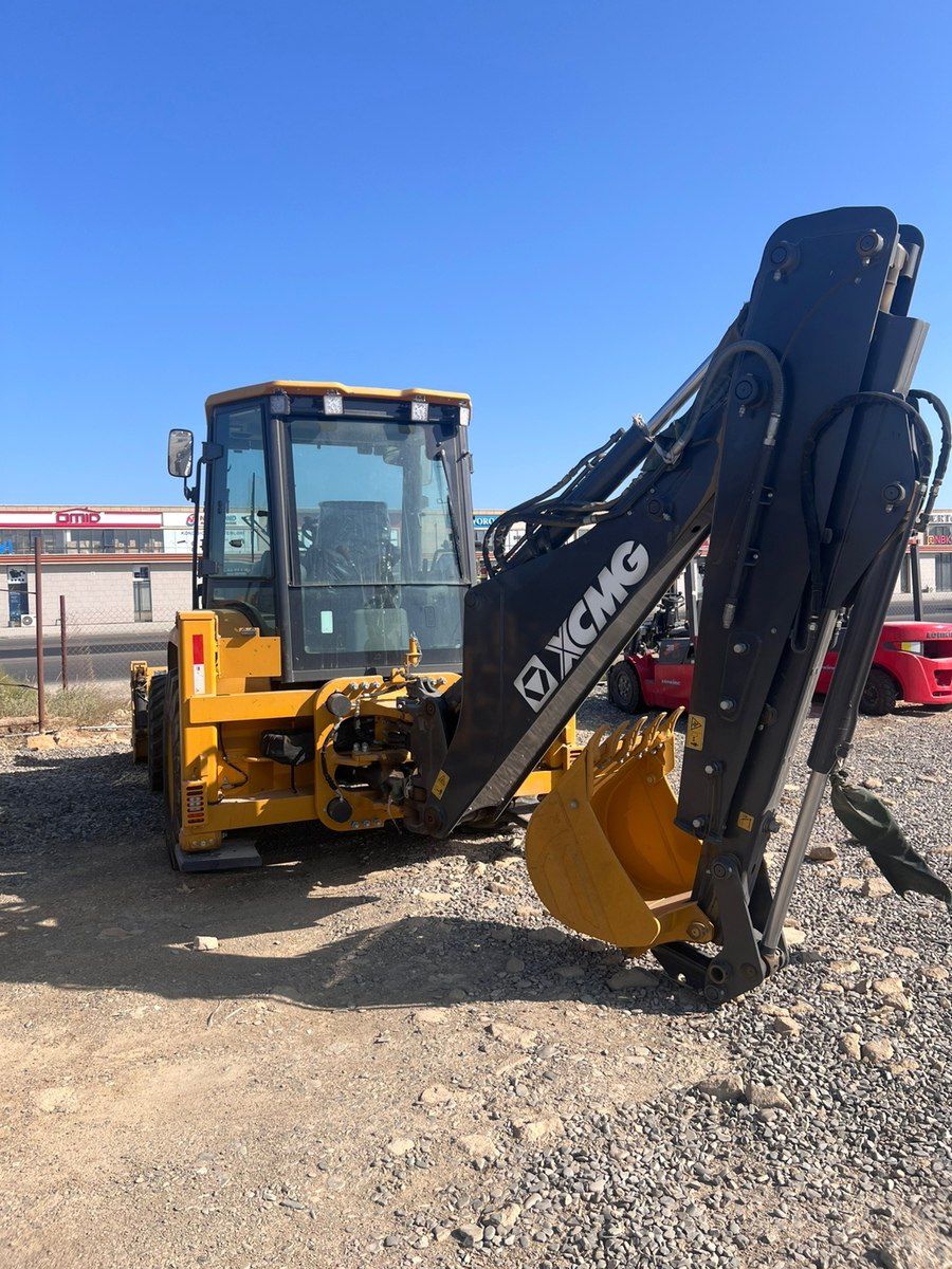 Ekskavator yükləyici Xcmg XC870HK — İnşaat texnikası, Bakı (2)