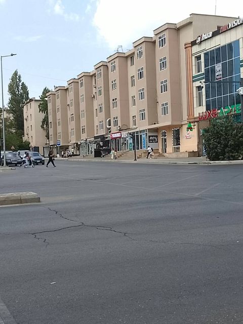 Satılır 1 otaqlı köhnə tikili 38 m² — Bakı
