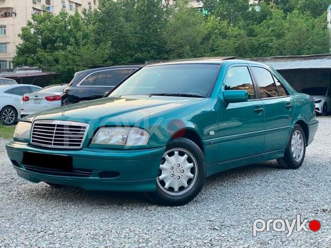 Mercedes C 180, 1.8 L, 1998 il, 211 000 km