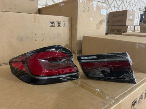 BMW G30 stop işıqları — Bakı
