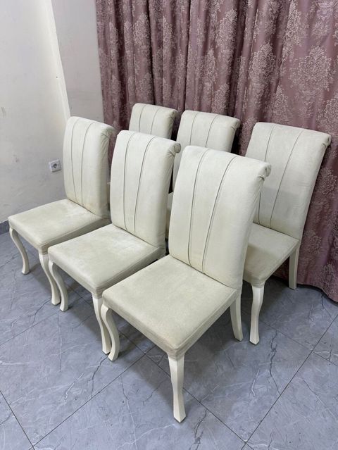 6 ədəd oturacaq cəmi 120₼. Ünvan Həzi Aslanov Fatimə99 E — Bakı