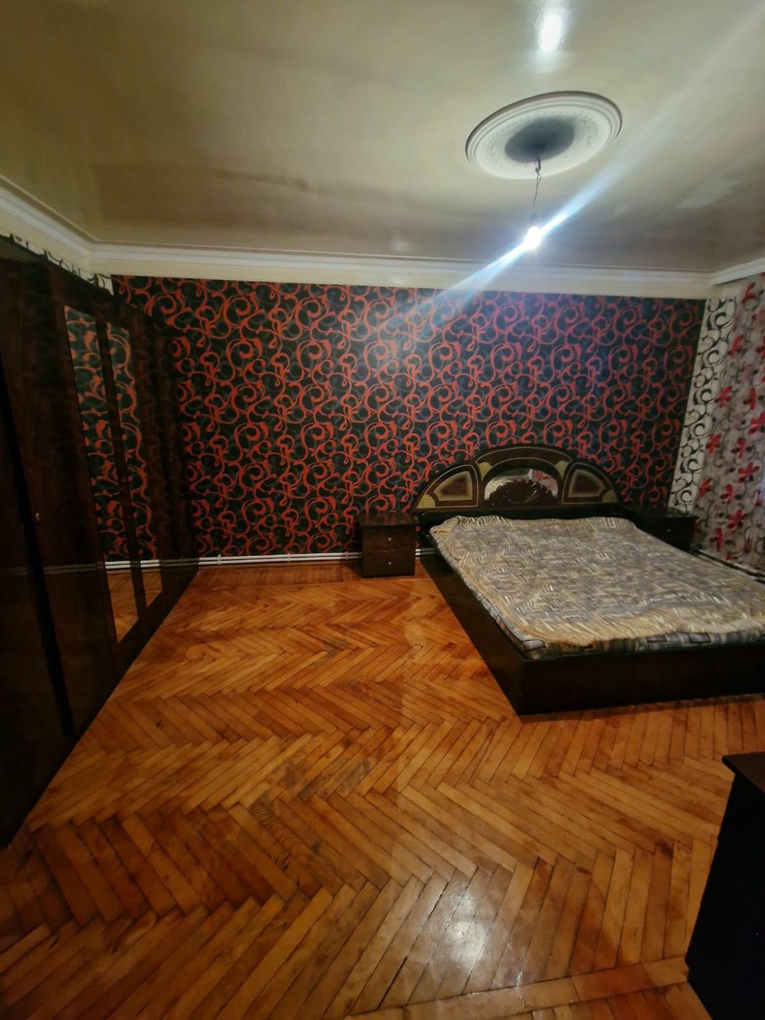 Satış: 3 otaqlı Köhnə tikili, 100 m², Xırdalanda 5 nomreli mektebin yaninda — Mənzil (10)