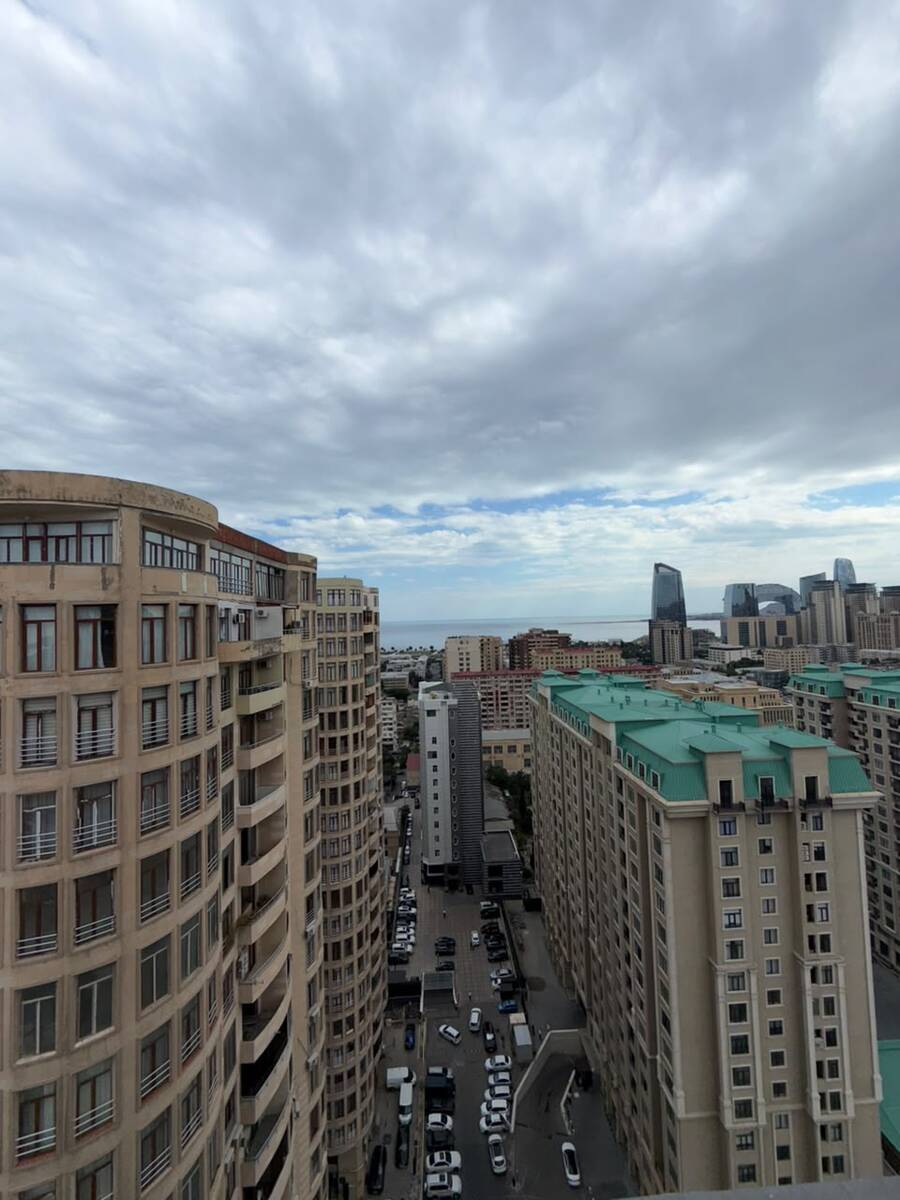 Satılır 10 otaqlı yeni tikili 1000 m² — Mənzil, Bakı (2)