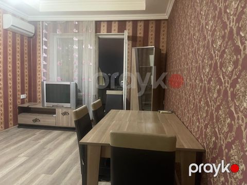 İcarəyə verilir 2 otaqlı köhnə tikili 65 m²