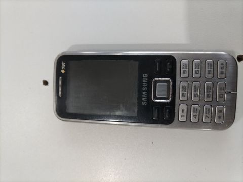 Samsung rəng - Gümüşü, Düyməli — Gəncə