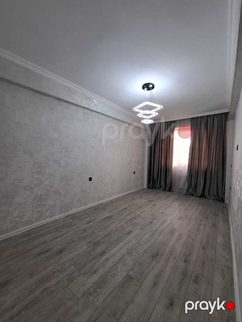 Satılır 2 otaqlı yeni tikili 75 m²