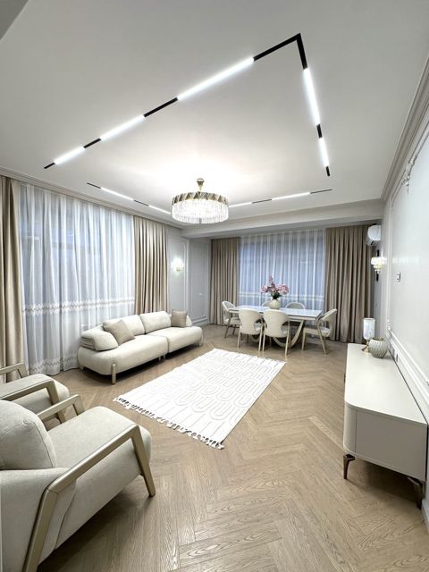 Satılır 3 otaqlı yeni tikili 113 m² — Bakı