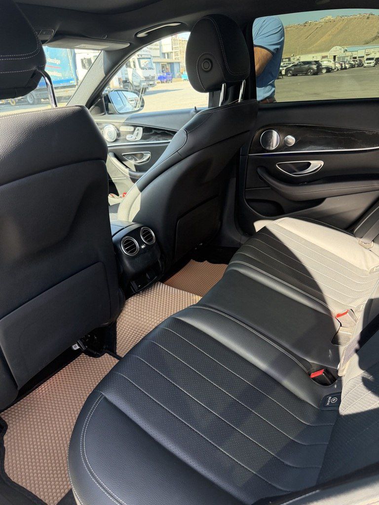 Mercedes E 350 4MATIC, 2.0 L, 2019 il, 100 000 km — Avtomobillər, Bakı (3)