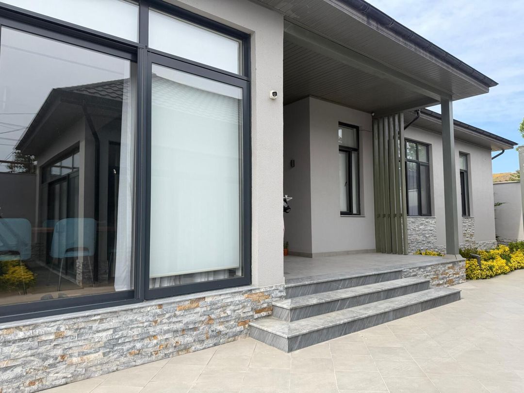 Satılır 5 otaqlı həyət evi/bağ evi 400 m² — Ev, villa, Bakı (8)