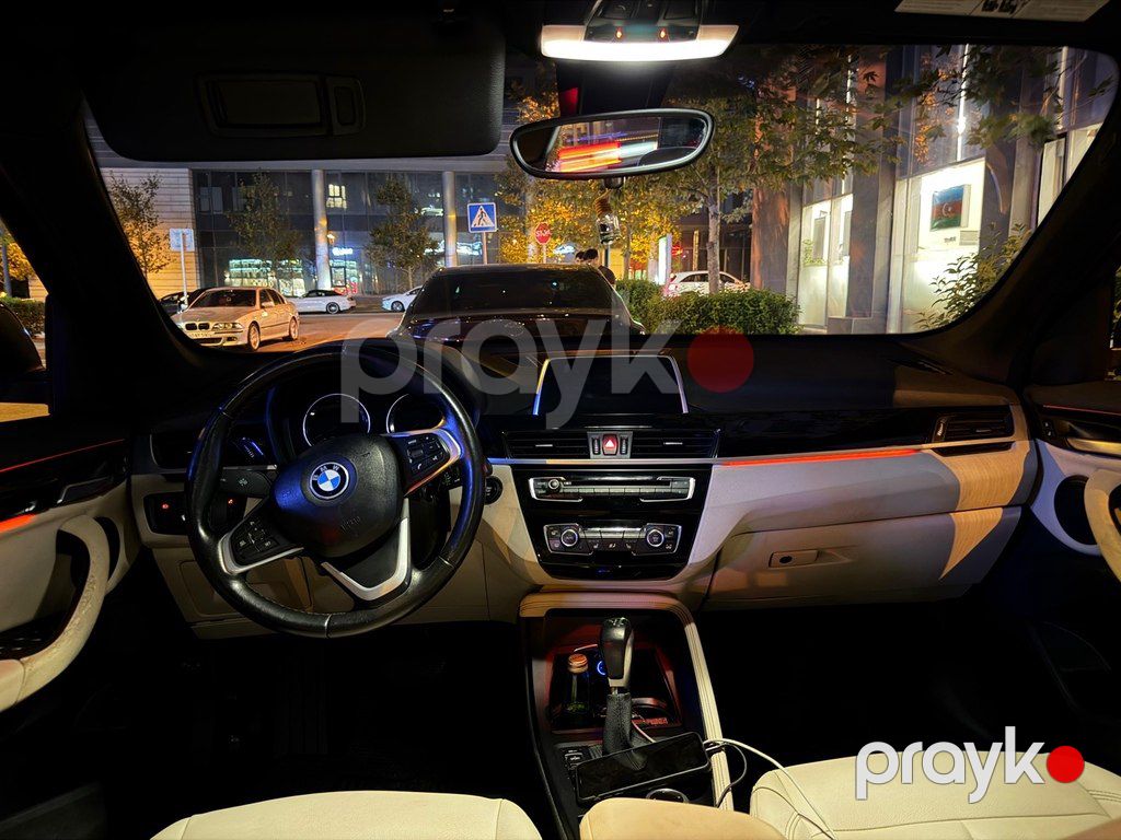 BMW X1, 2.0 L, 2018 il, 93 600 km — Avtomobillər, Bakı (3)