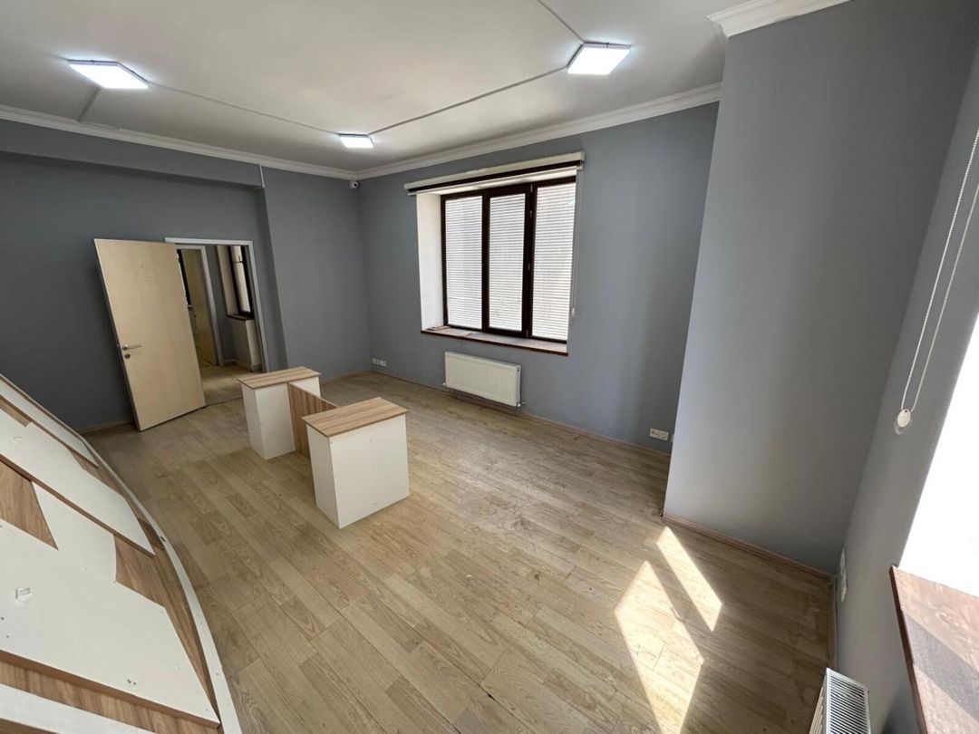 İcarəyə verilir 4 otaqlı ofis 150 m² — Ofis, Bakı (7)