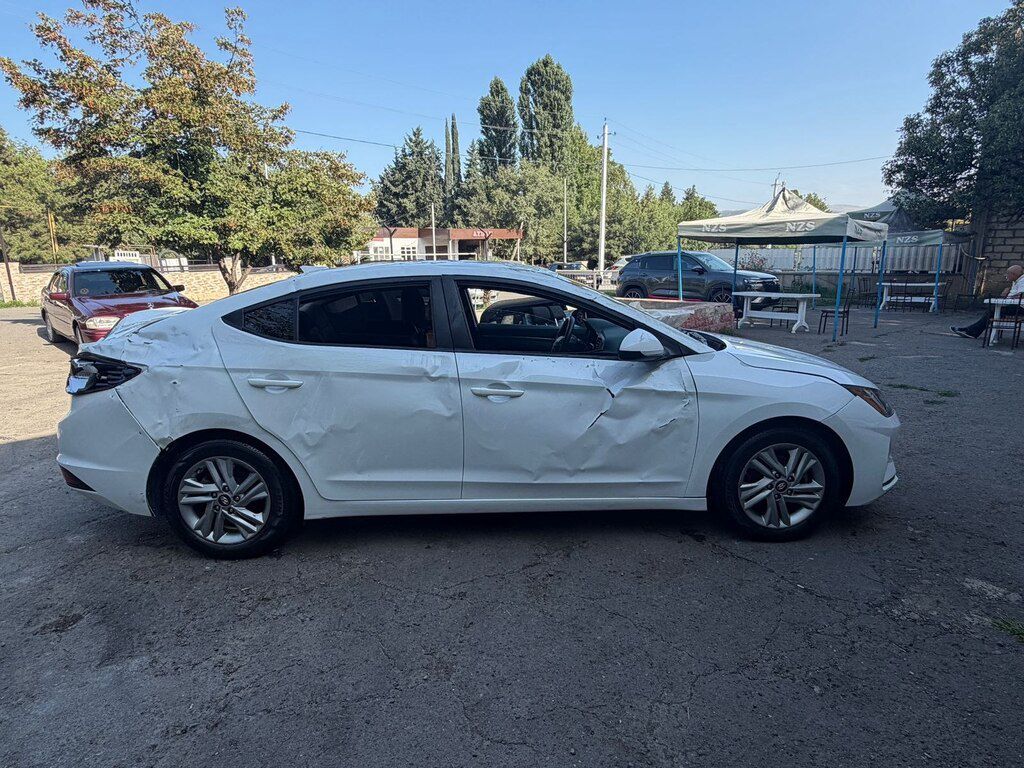 Hyundai Elantra, 2.0 L, 2020 il, 71 358 km — Avtomobillər, Qazax (10)