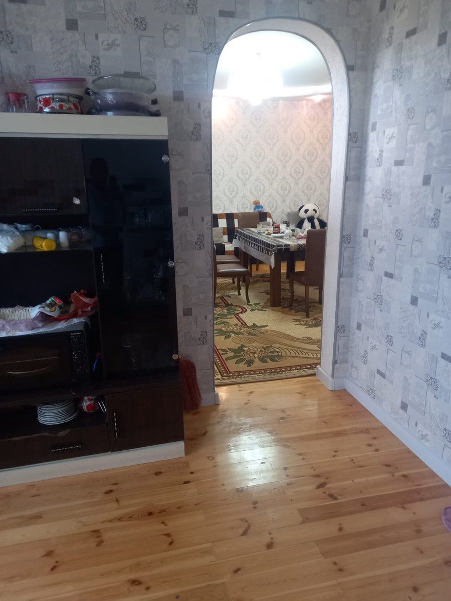 Həyət evi, Binəqədi r — Ev, villa, Bakı (10)