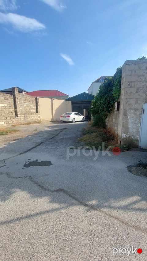 Satılır 4 otaqlı həyət evi/bağ evi 140 m²