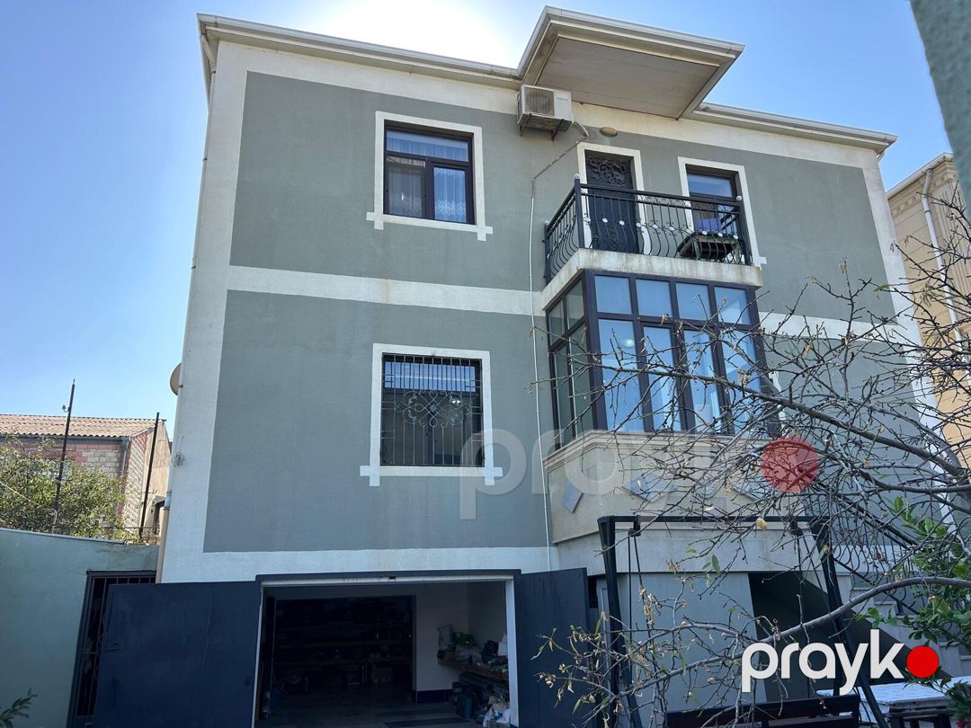 Satılır 5 otaqlı həyət evi/bağ evi 250 m² — Ev, villa, Bakı (2)