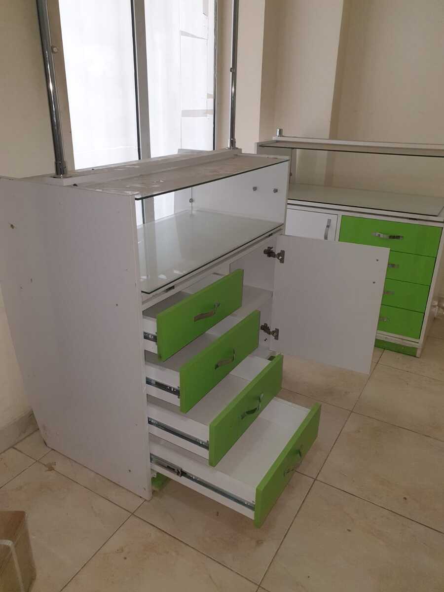 Aptek vitrini — Biznes və avadanlıq, Bakı (3)