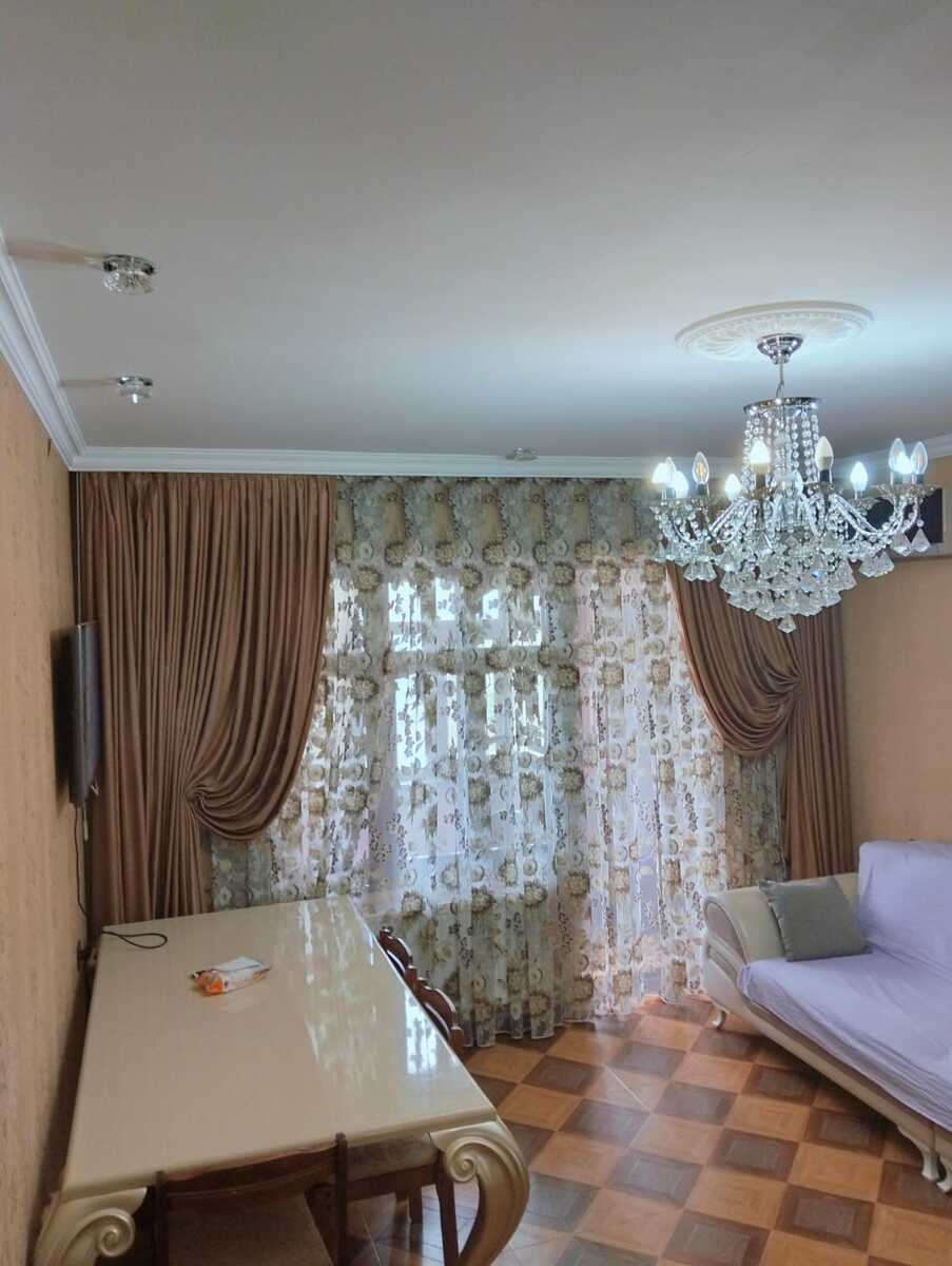 Satılır 4 otaqlı köhnə tikili 100 m² — Mənzil, Bakı (3)