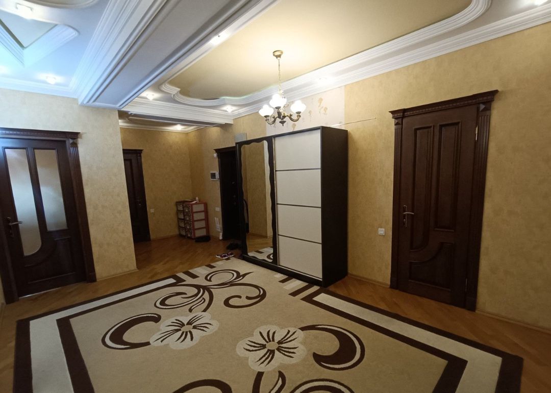 İcarəyə verilir 3 otaqlı yeni tikili 150 m² — Mənzil, Bakı (5)