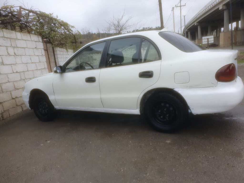 Hyundai Accent: 1.5 l 1995 il Sedan — Avtomobillər, Şabran (7)