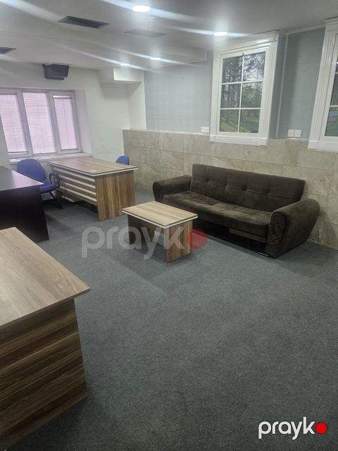 İcarəyə verilir 1 otaqlı ofis 24 m² — Bakı