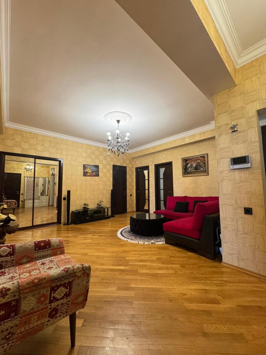 Satılır 3 otaqlı yeni tikili 135 m² — Mənzil, Bakı (5)