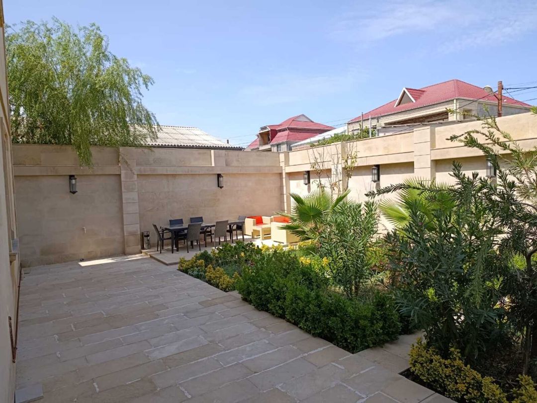 Satılır 8 otaqlı həyət evi/bağ evi 400 m² — Ev, villa, Bakı (9)