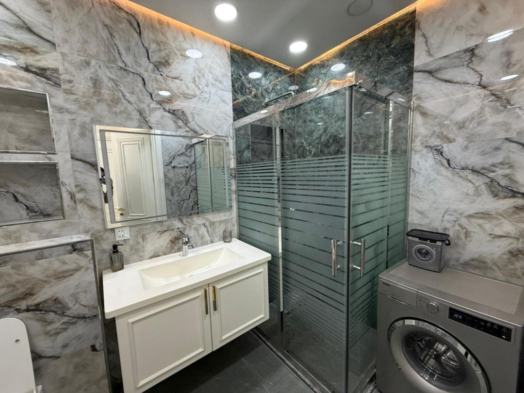 İcarəyə verilir 4 otaqlı yeni tikili 150 m² — Mənzil, Bakı (7)