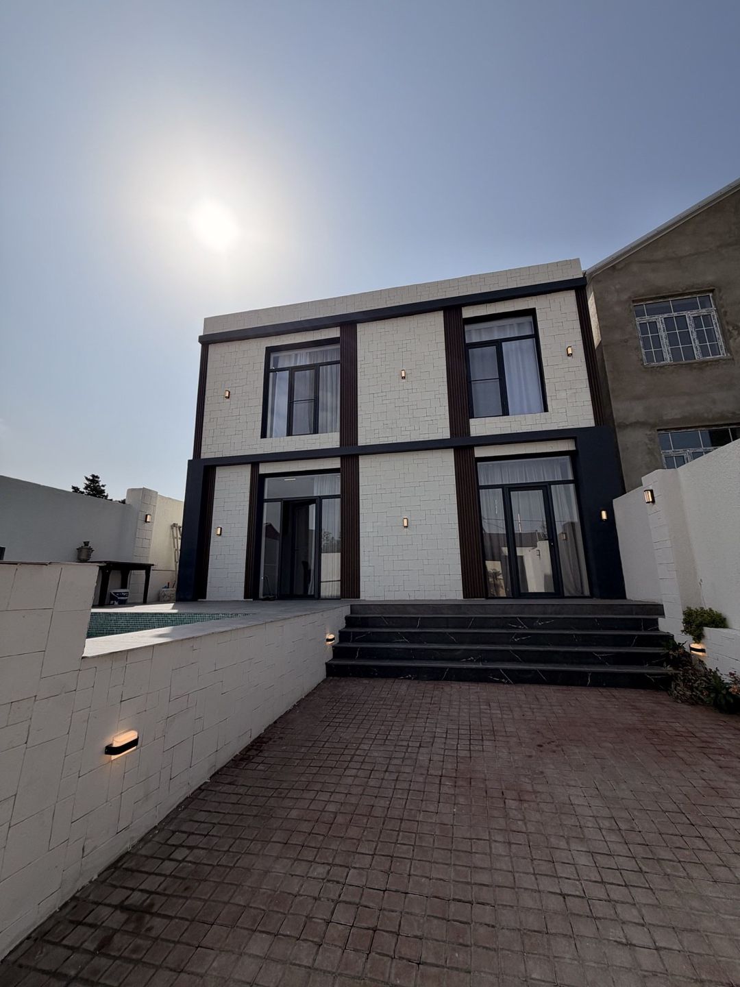 Satılır 5 otaqlı həyət evi/bağ evi 200 m² — Ev, villa, Bakı (2)