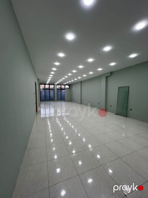 İcarəyə verilir 2 otaqlı ofis 175 m² — Bakı