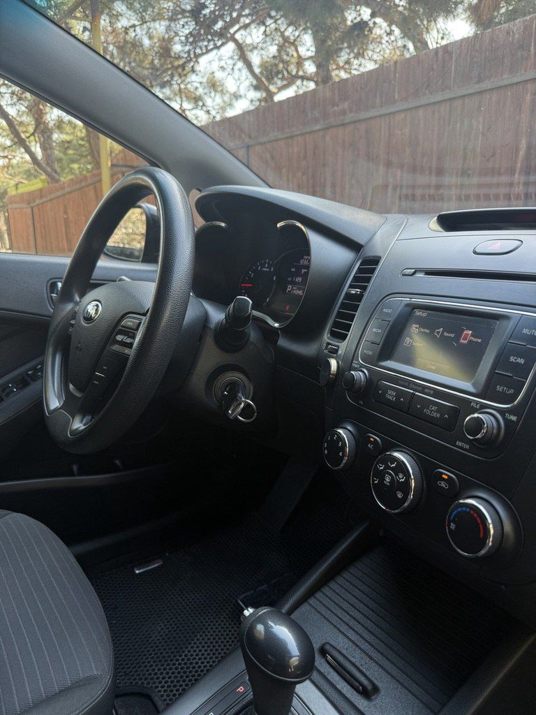 Kia Forte, 1.8 L, 2015 il, 180 000 km — Avtomobillər, Bakı (3)