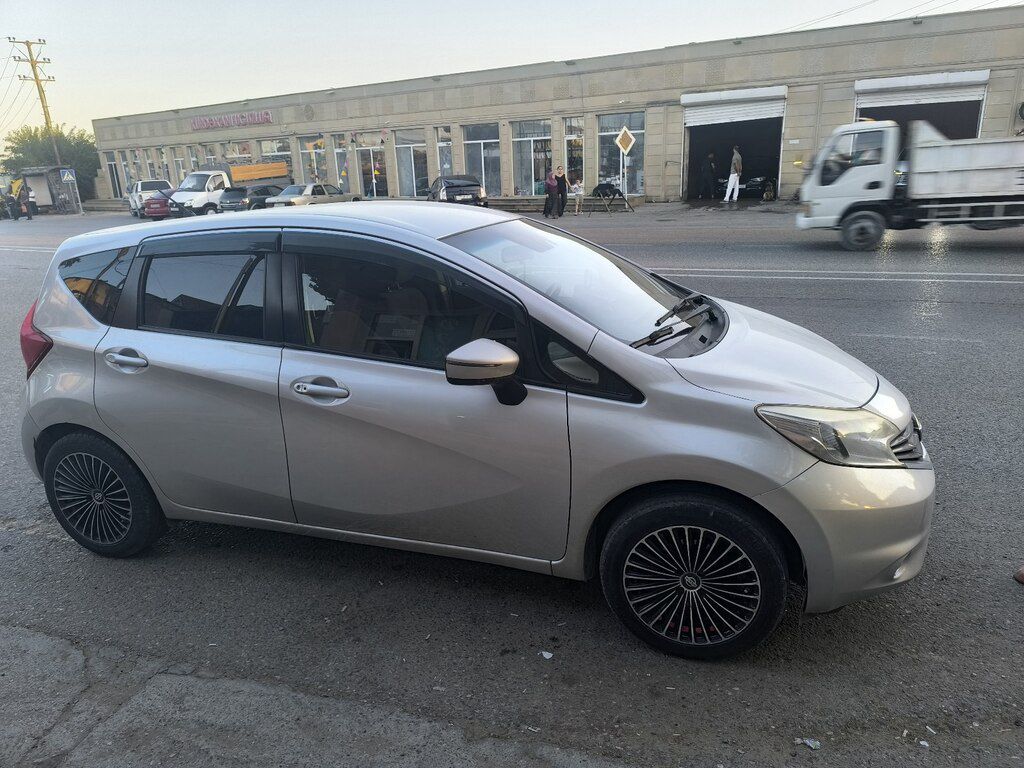 Nissan Note, 1.2 L, 2016 il, 150 000 km — Avtomobillər, Bakı (3)