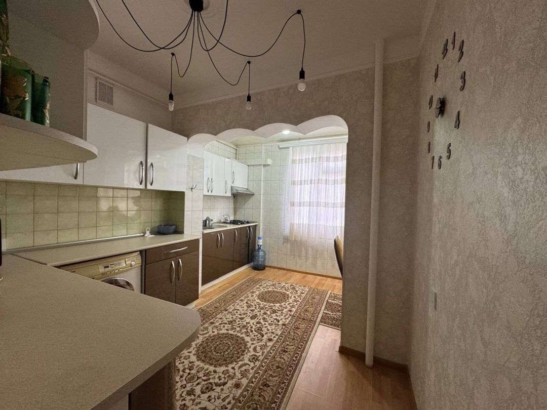 Satılır 3 otaqlı köhnə tikili 100 m² — Mənzil, Bakı (7)