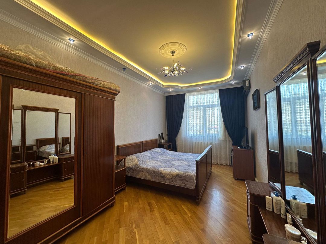 Satılır 3 otaqlı yeni tikili 142 m² — Mənzil, Bakı (4)