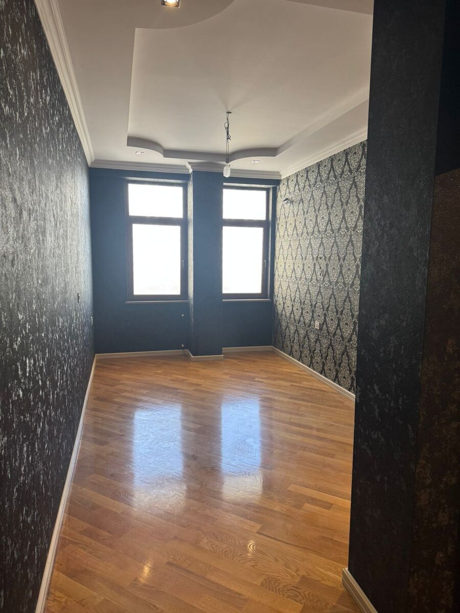 Satılır 4 otaqlı yeni tikili 232 m² — Mənzil, Bakı (10)