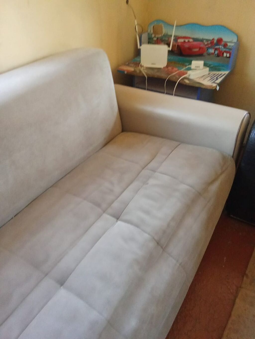 Oturacaq dəsti – 1 divan + 2 kreslo - Dizayn: Müasir xəttlər, parça — Divanlər, Masazır (4)
