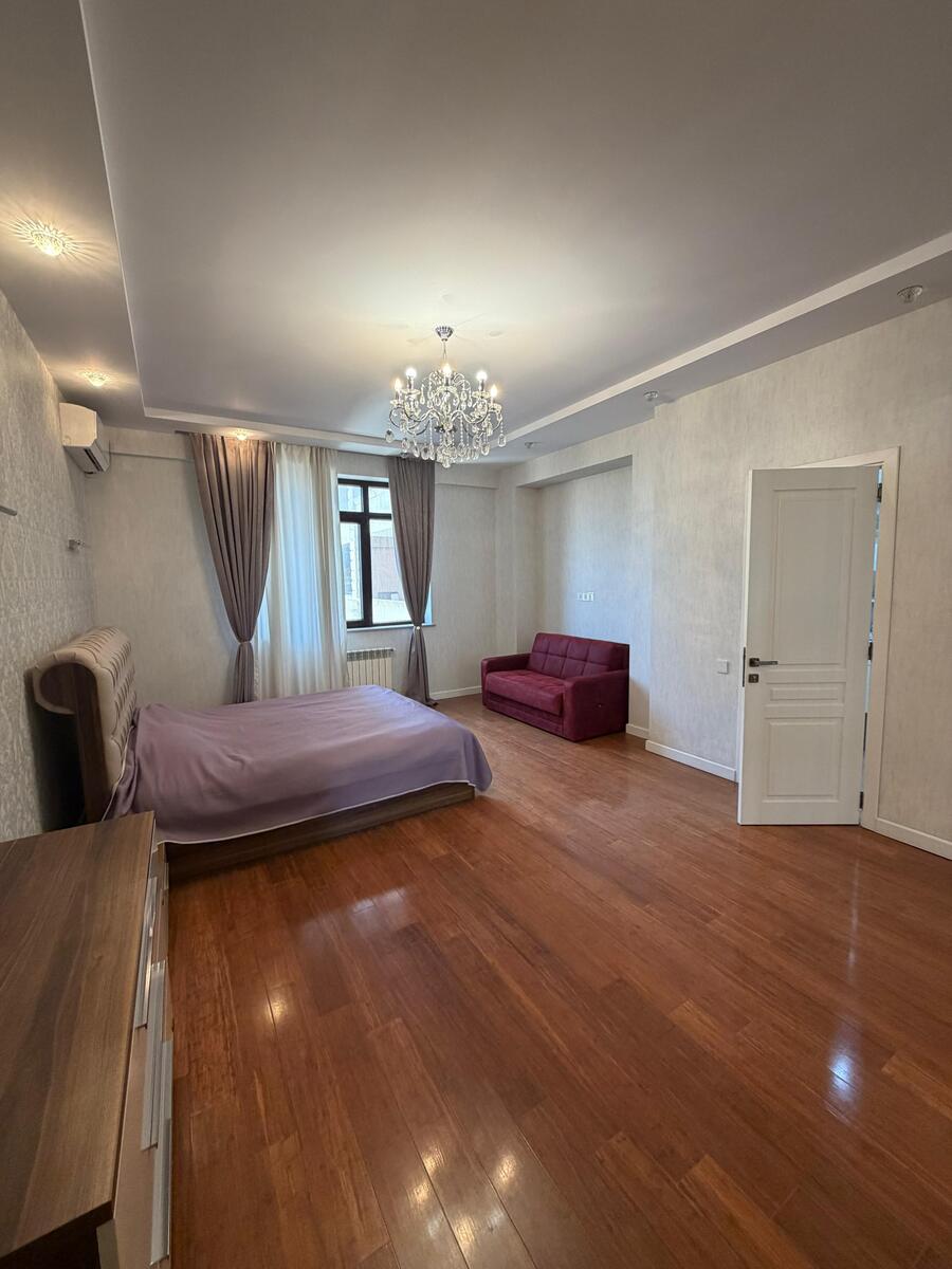 İcarəyə verilir 4 otaqlı yeni tikili 185 m² — Mənzil, Bakı (6)